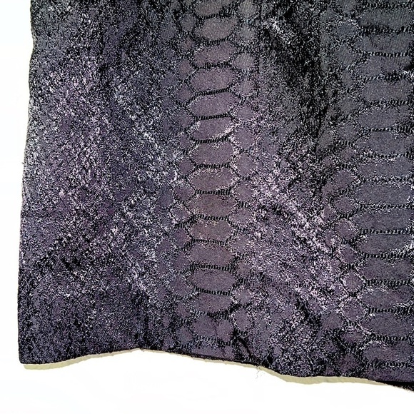 Women’s Lane Bryant black lace back zipper skirt size 14 - Picture 3 of 5